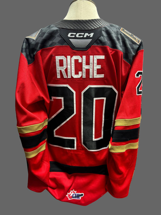 24/25 Red RICHE